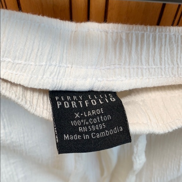 Pants - Picture 2 of 3